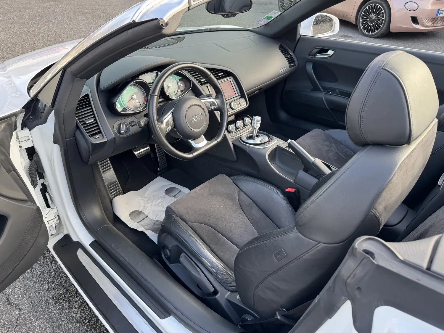 AUDI R8 SPYDER 4.2 V8 FSI 430 R TRONIC 6