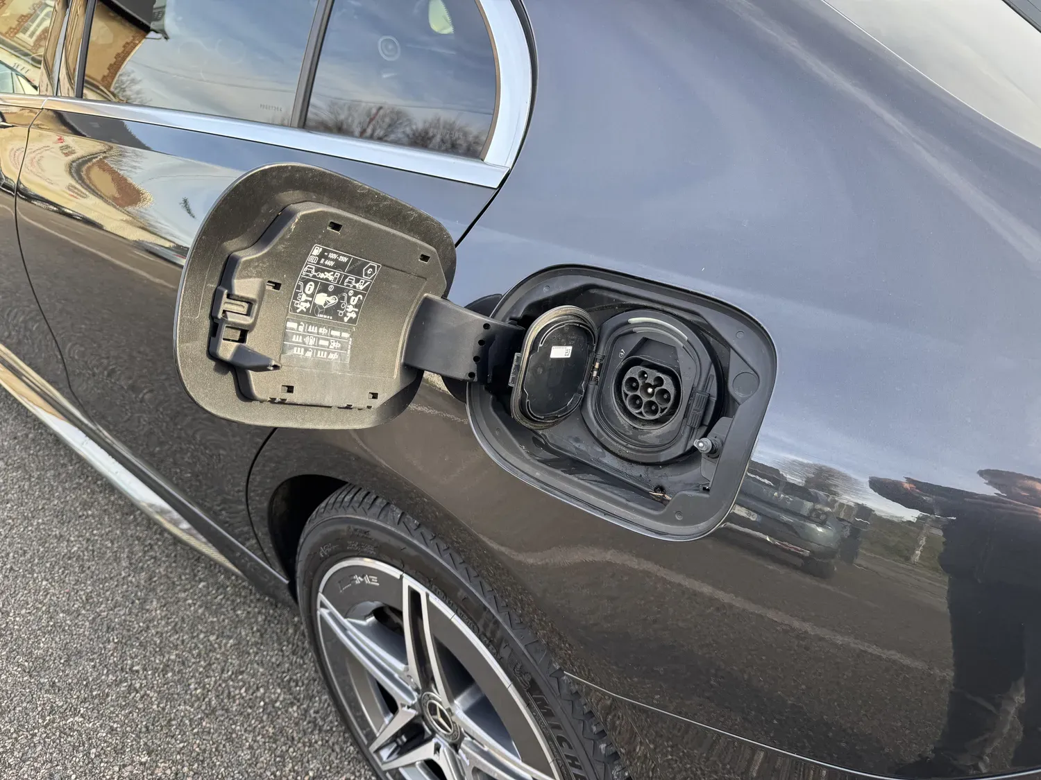 Mercedes Classe C 300 e Berline AMG line