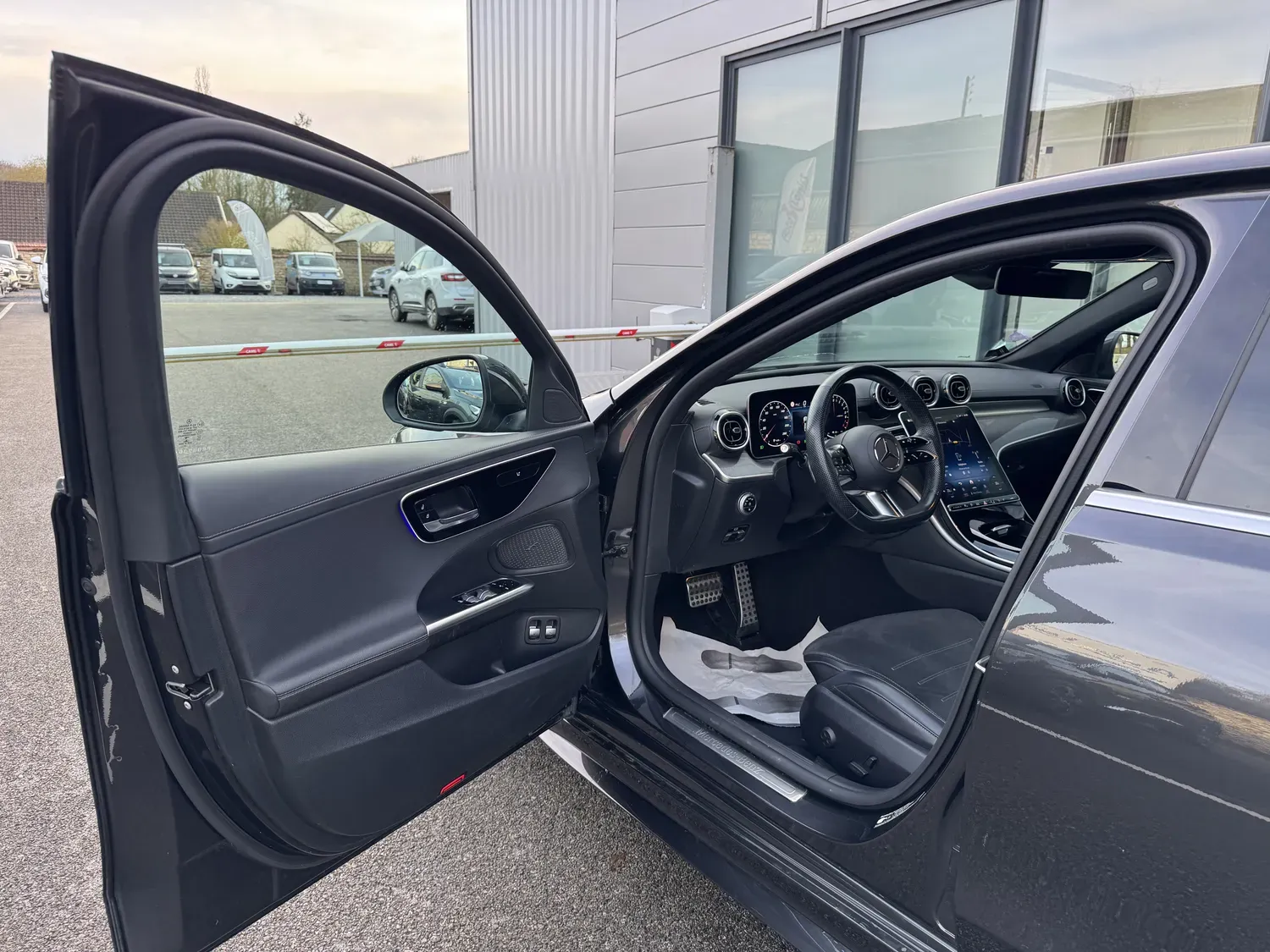 Mercedes Classe C 300 e Berline AMG line