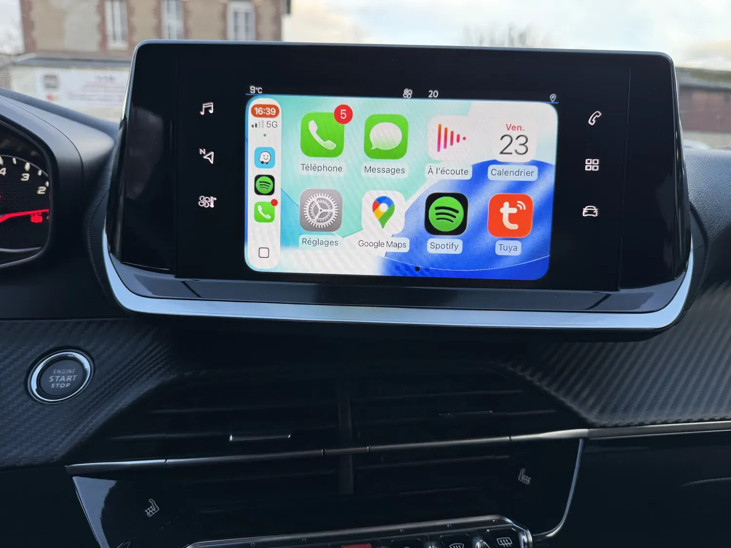 PEUGEOT 208 II 1.2 ESSENCE 100 S&S ALLURE