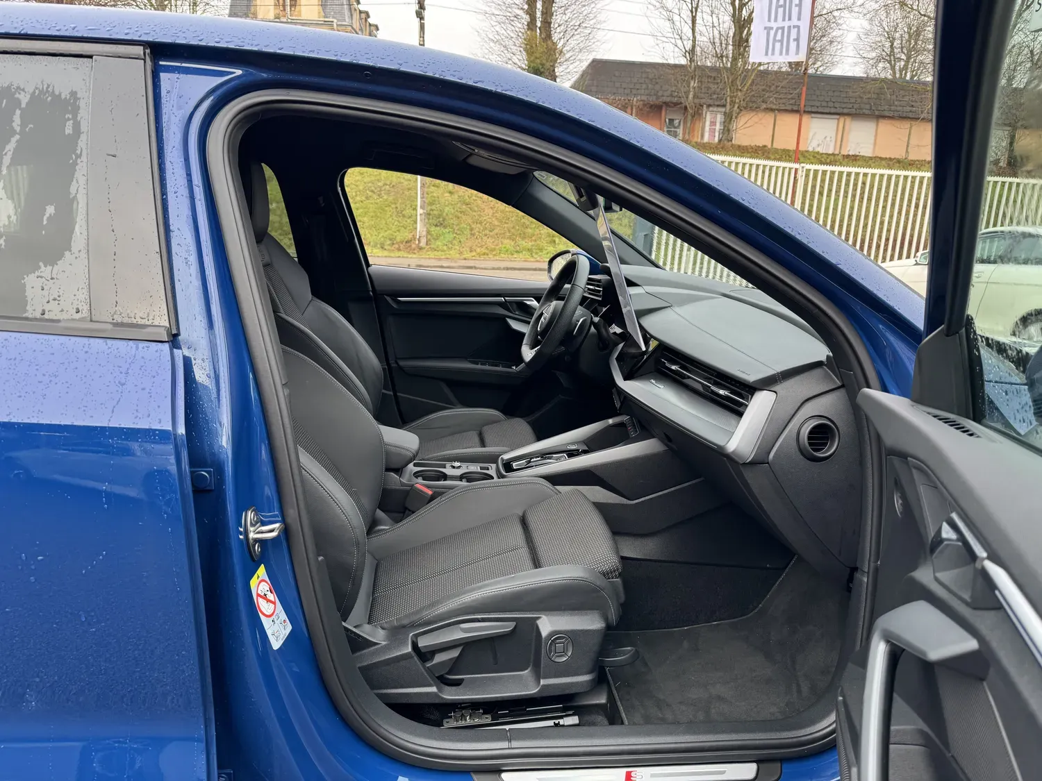 AUDI A3 IV (2) 1.5 30 TFSI MILD HYBRID 116 S LINE S TRONIC 7