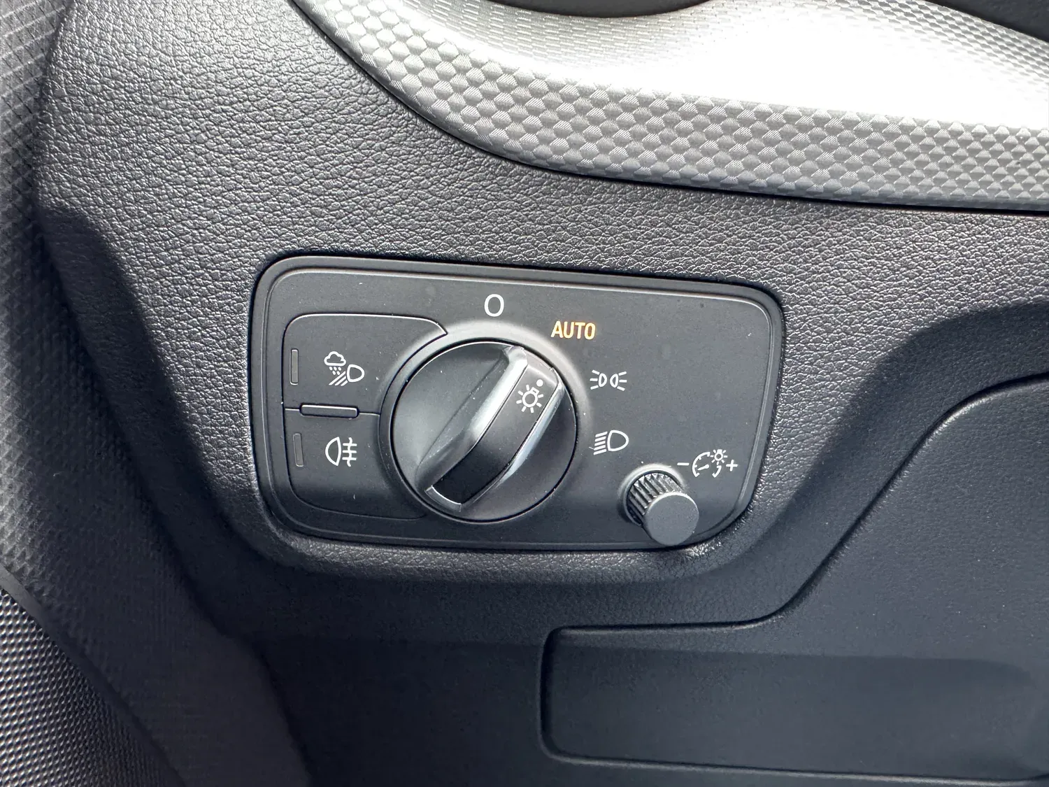 AUDI Q2 (2) 35 TFSI 150 ADVANCED S TRONIC 7