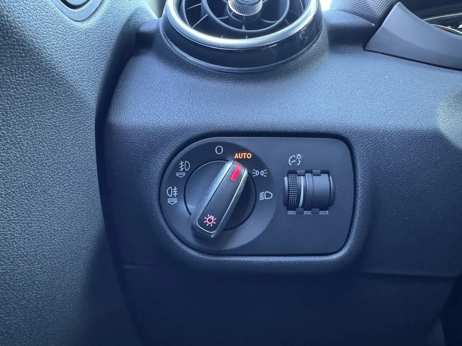 AUDI A1 SPORTBACK 1.0 TFSI 95 ULTRA AMBITION