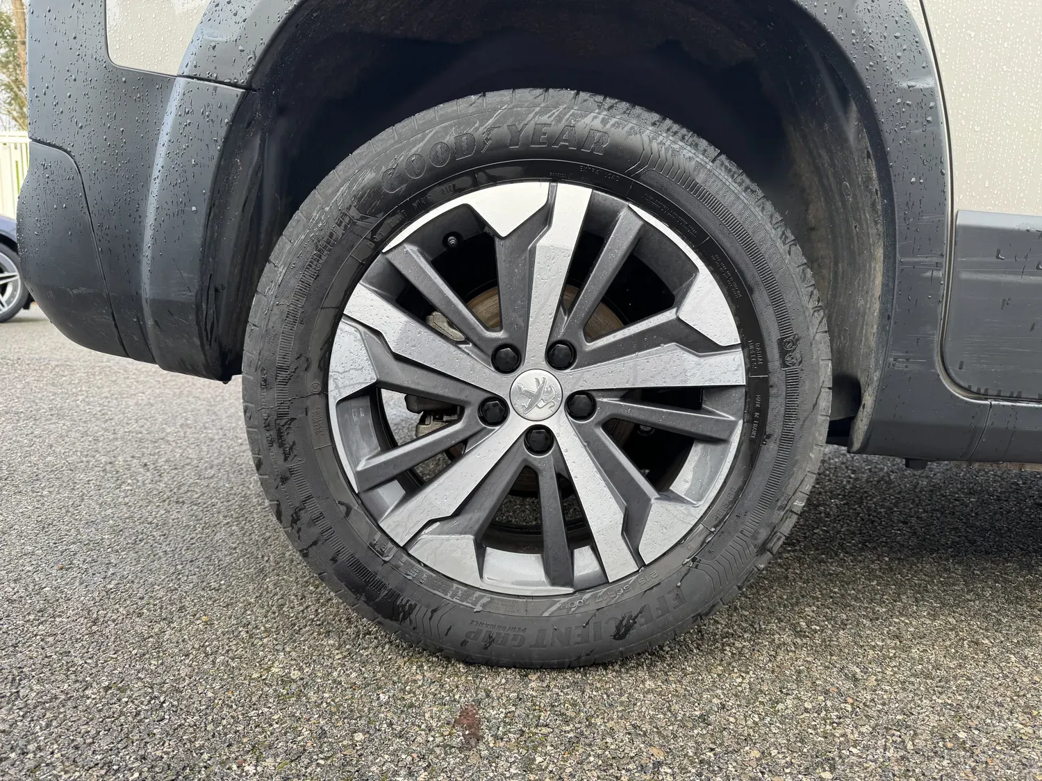 PEUGEOT RIFTER 1.2 130 GT EAT8