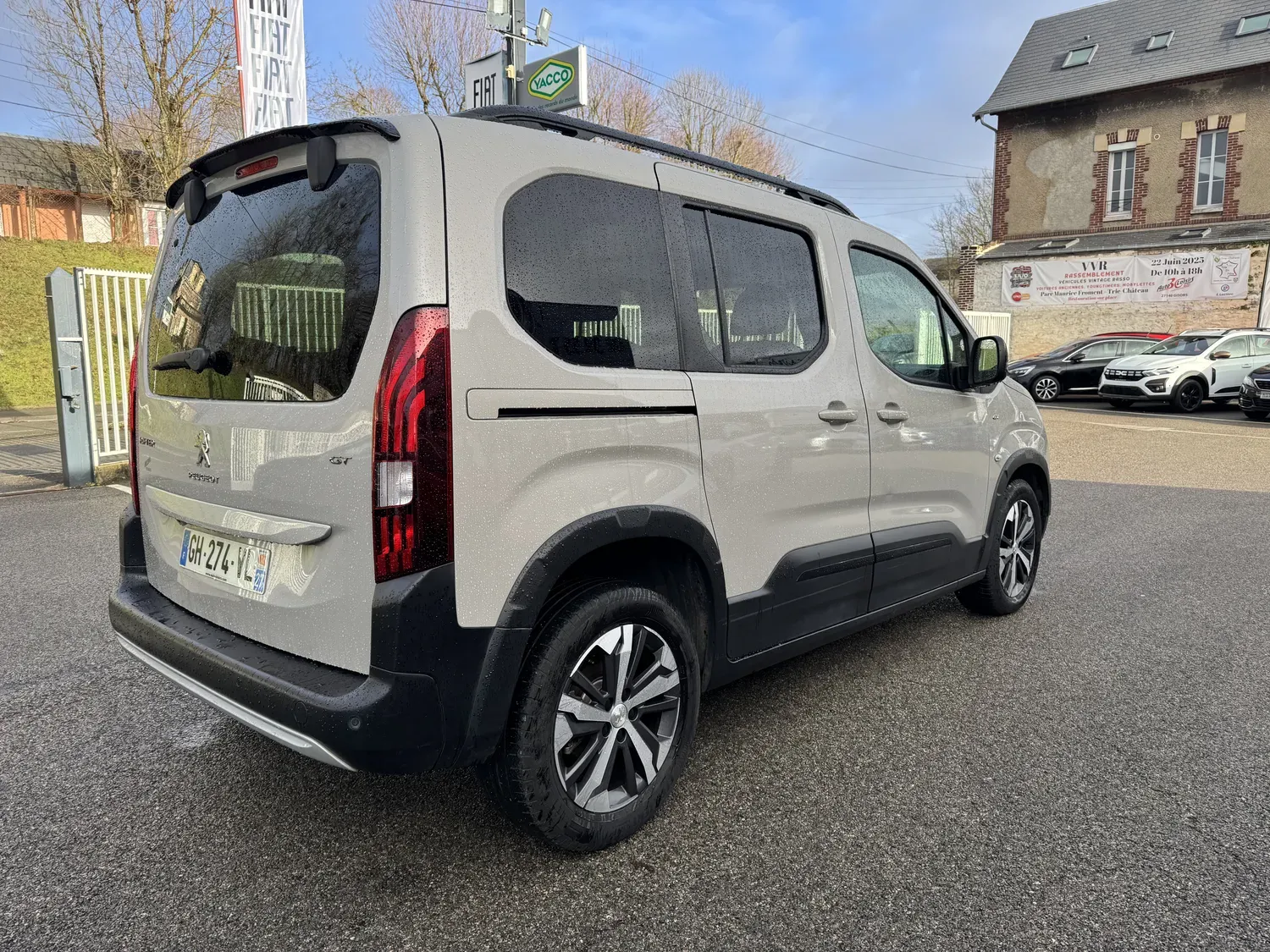 PEUGEOT RIFTER 1.2 130 GT EAT8