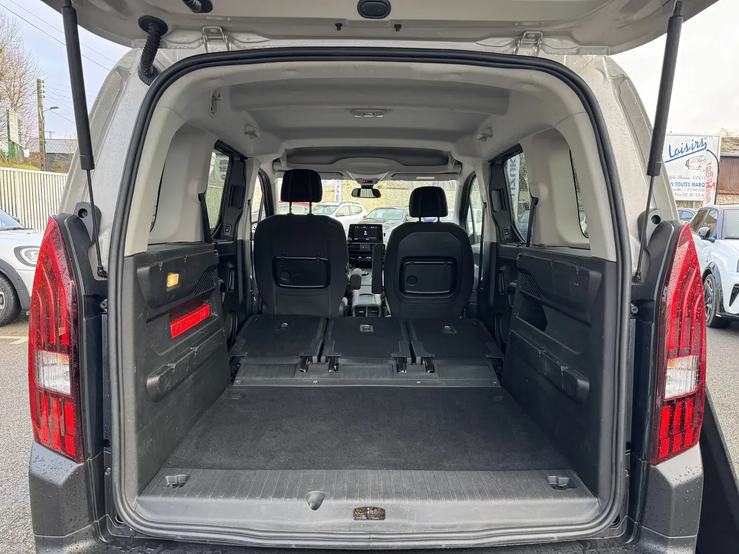 PEUGEOT RIFTER 1.2 130 GT EAT8