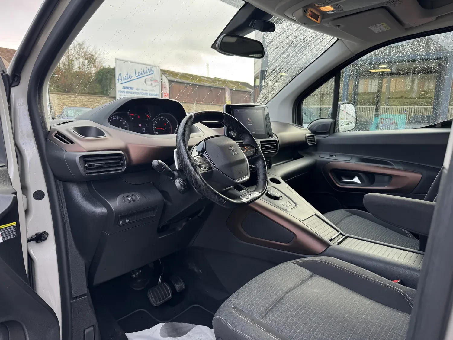 PEUGEOT RIFTER 1.2 130 GT EAT8