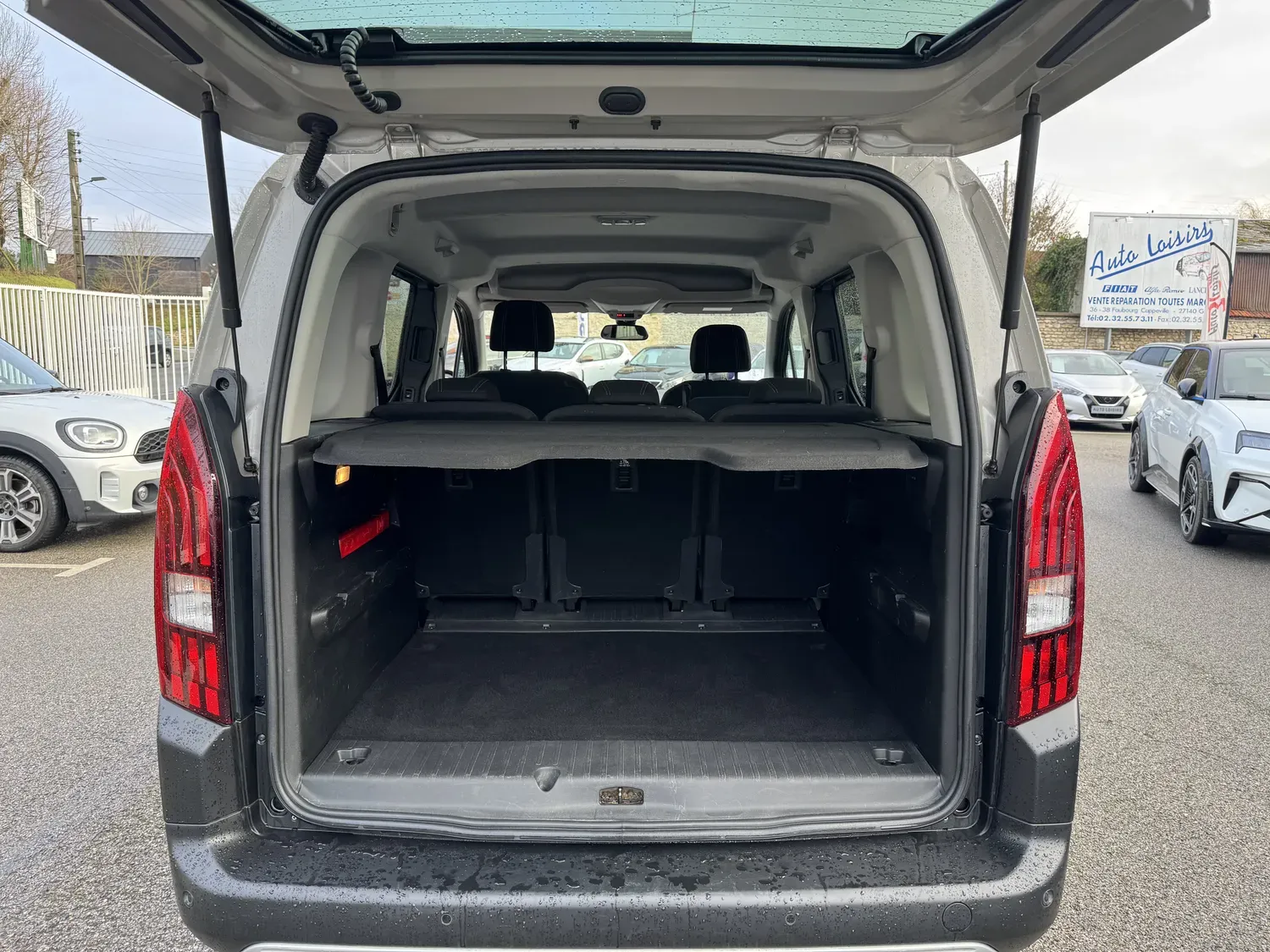 PEUGEOT RIFTER 1.2 130 GT EAT8