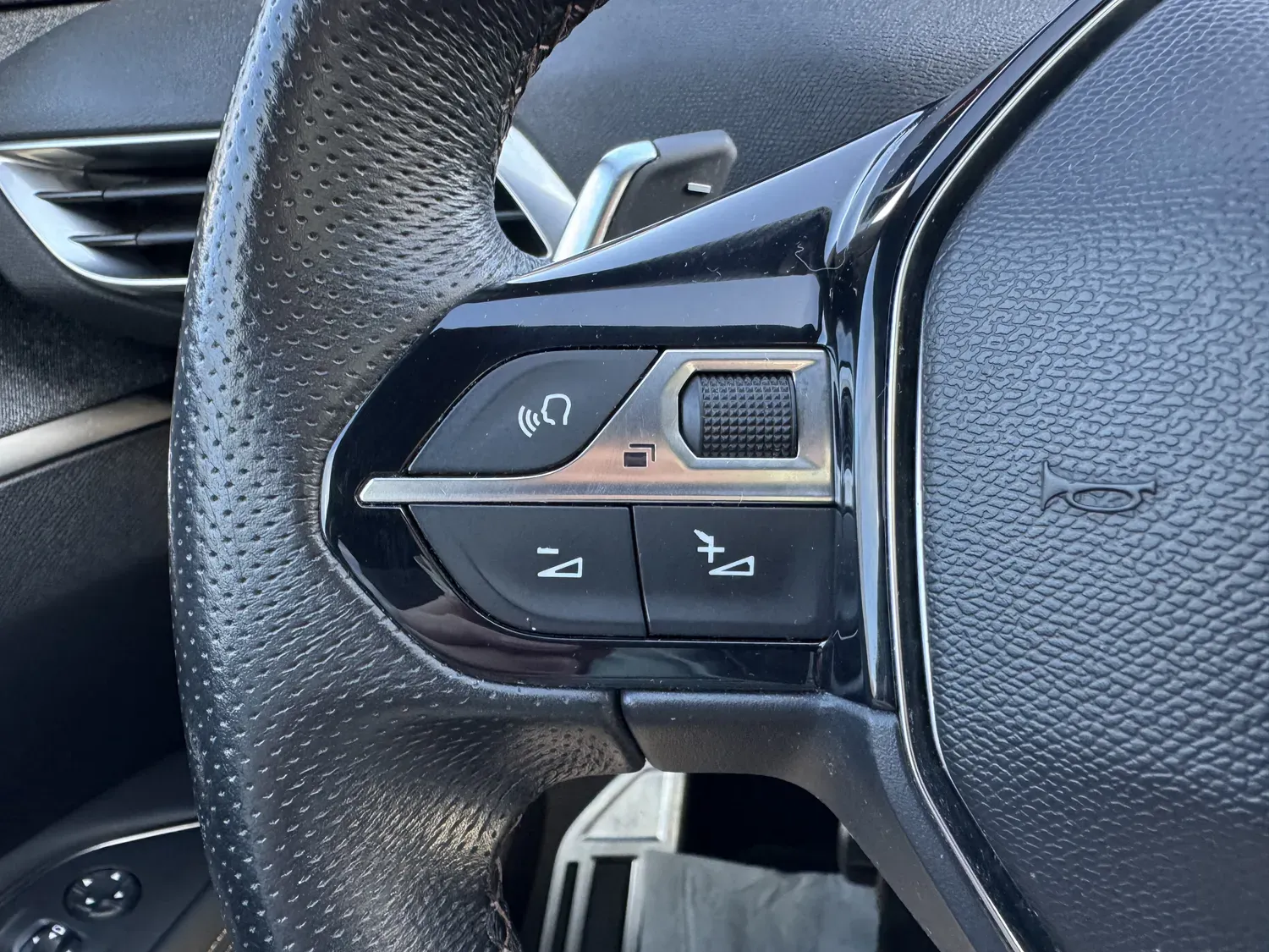 PEUGEOT 3008 II 1.6 THP 165 S&S GT LINE EAT6