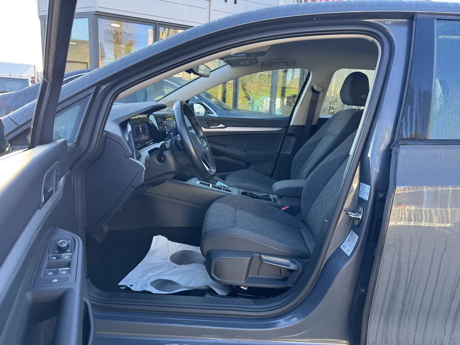 VOLKSWAGEN GOLF VIII 2.0 TDI SCR 115 LIFE BUSINESS DSG7