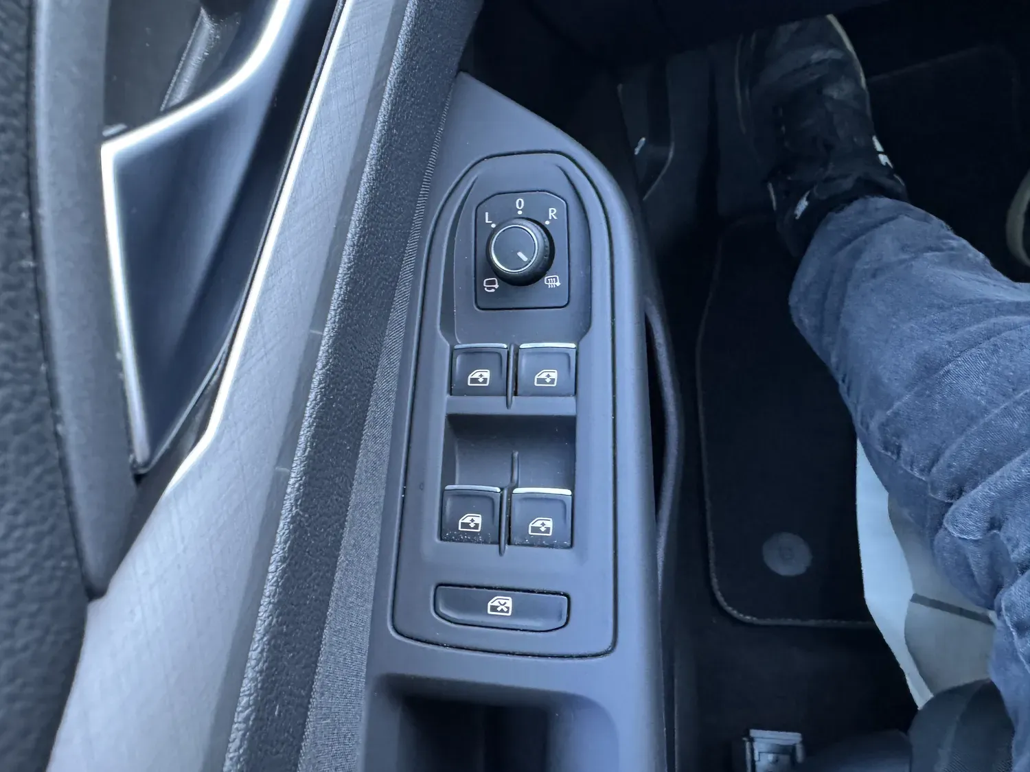 VOLKSWAGEN GOLF VIII 2.0 TDI SCR 115 LIFE BUSINESS DSG7