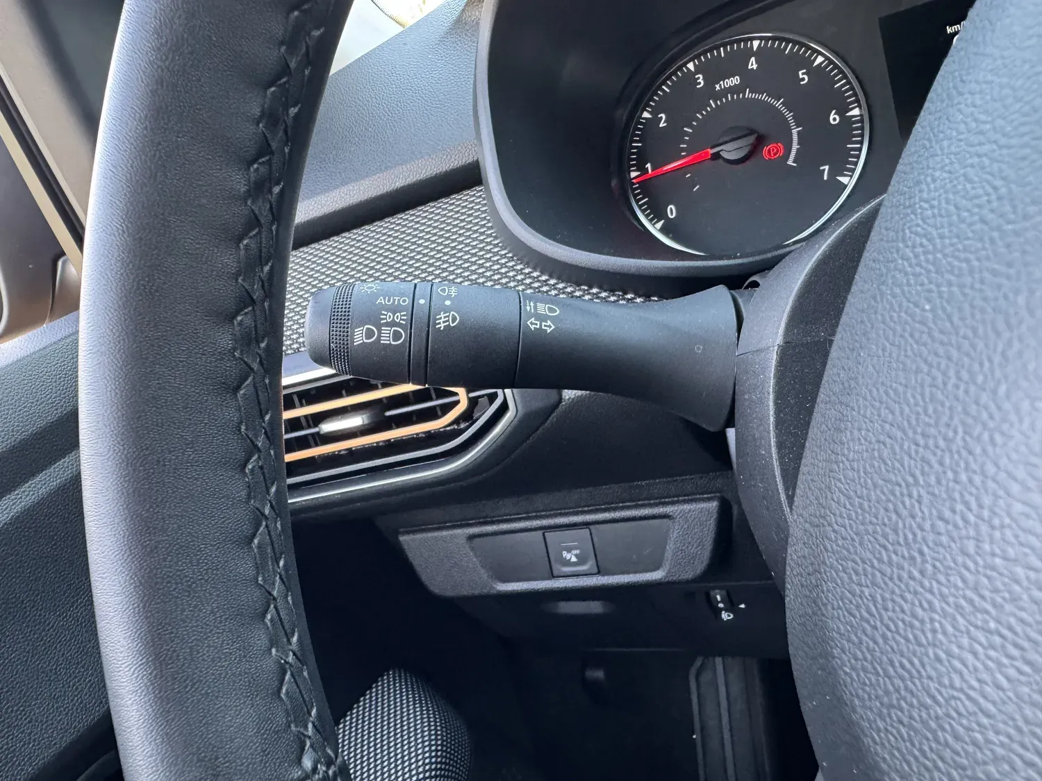 DACIA SANDERO STEPWAY 1.0 TCE 90 CONFORT CVT