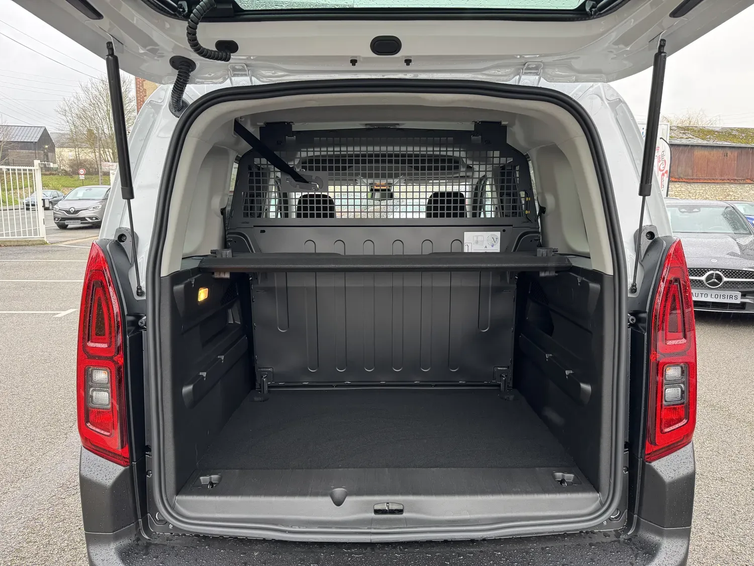 CITROEN BERLINGO TAILLE M BLUEHDI 130 MAX EAT8
