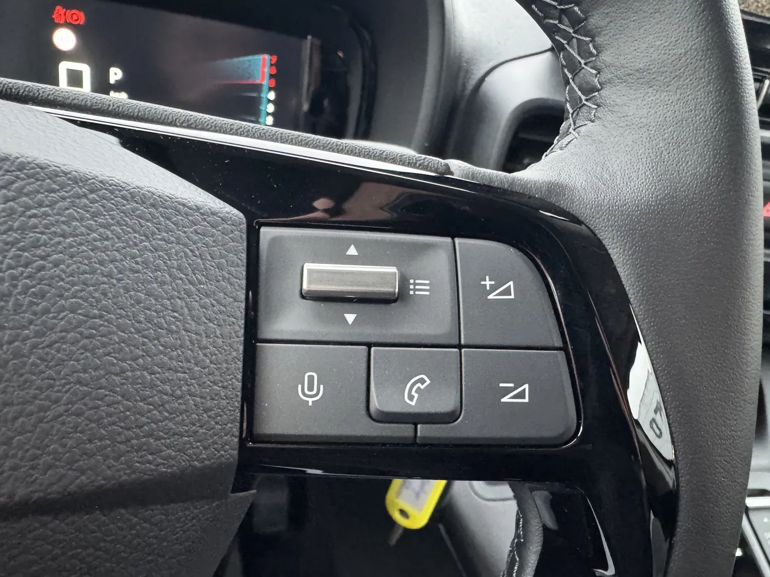 CITROEN BERLINGO TAILLE M BLUEHDI 130 MAX EAT8