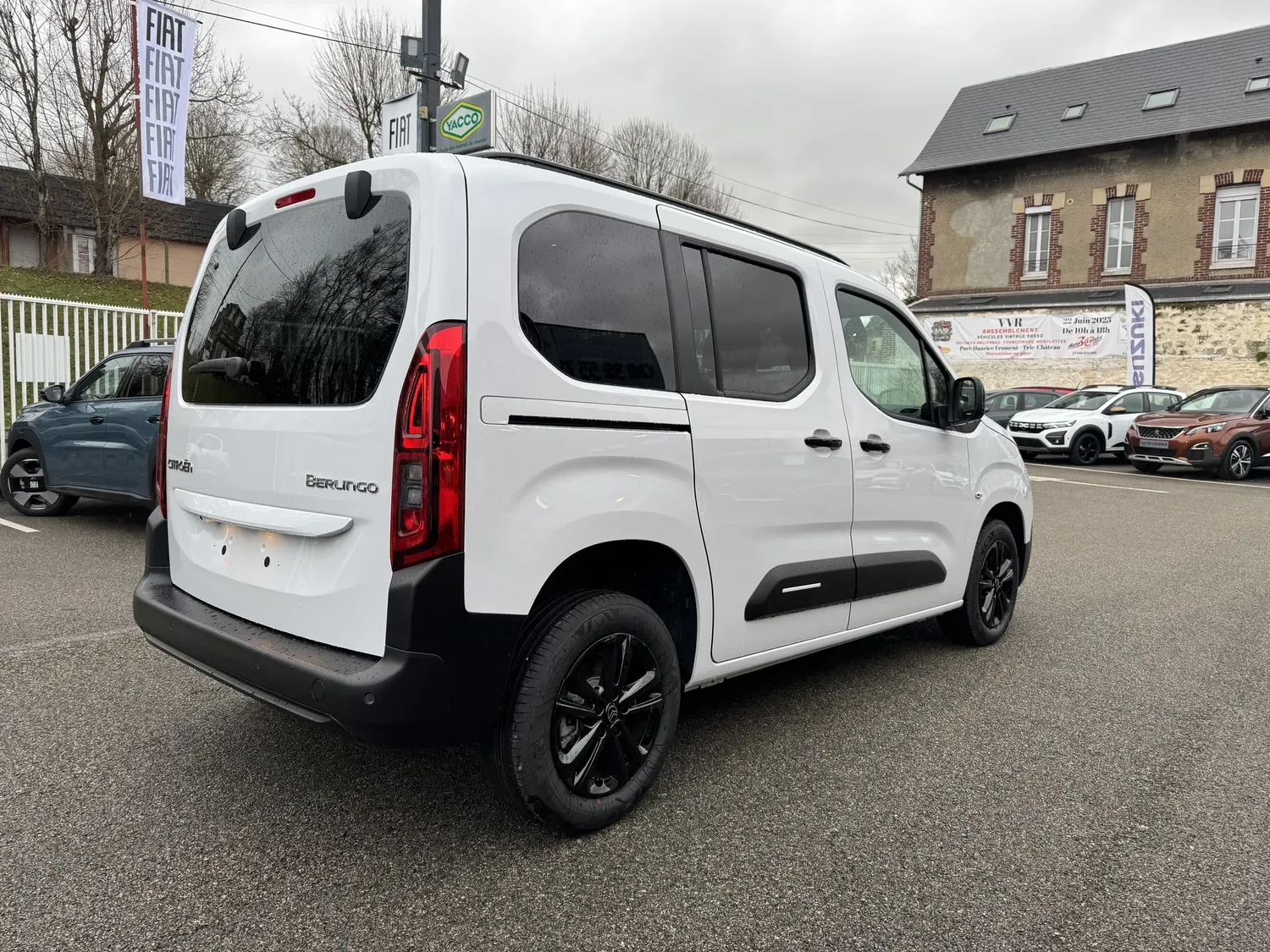 CITROEN BERLINGO TAILLE M BLUEHDI 130 MAX EAT8