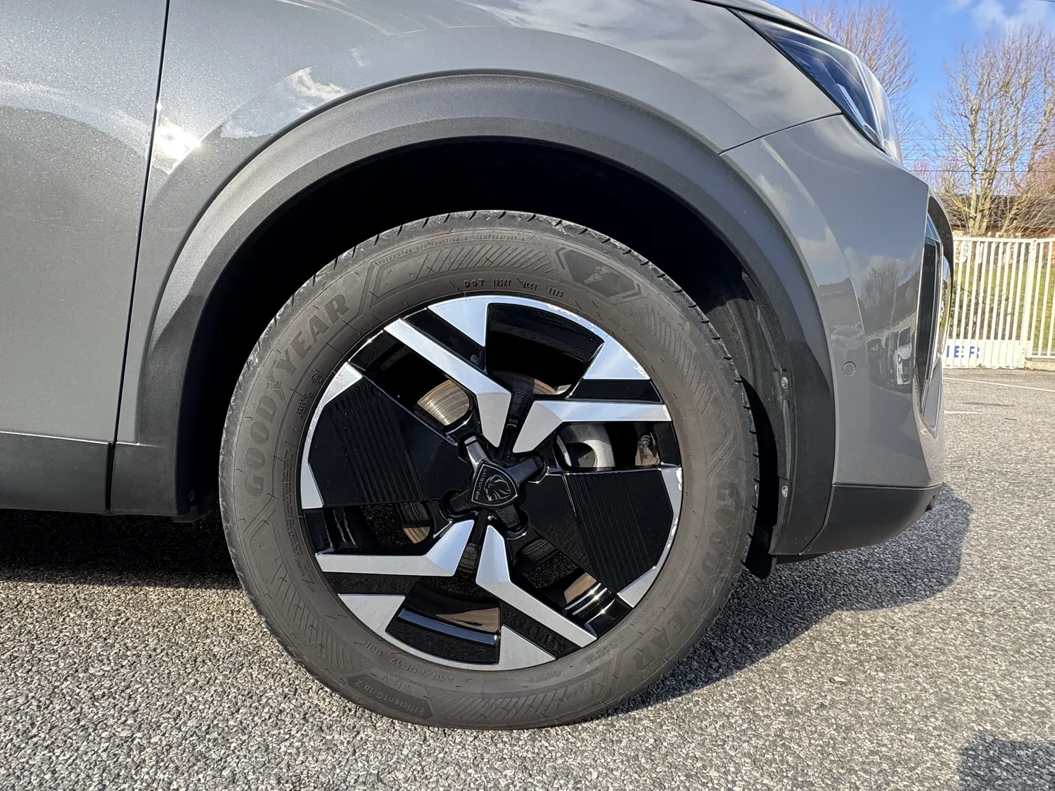 PEUGEOT 2008 1.2 130 ALLURE EAT8