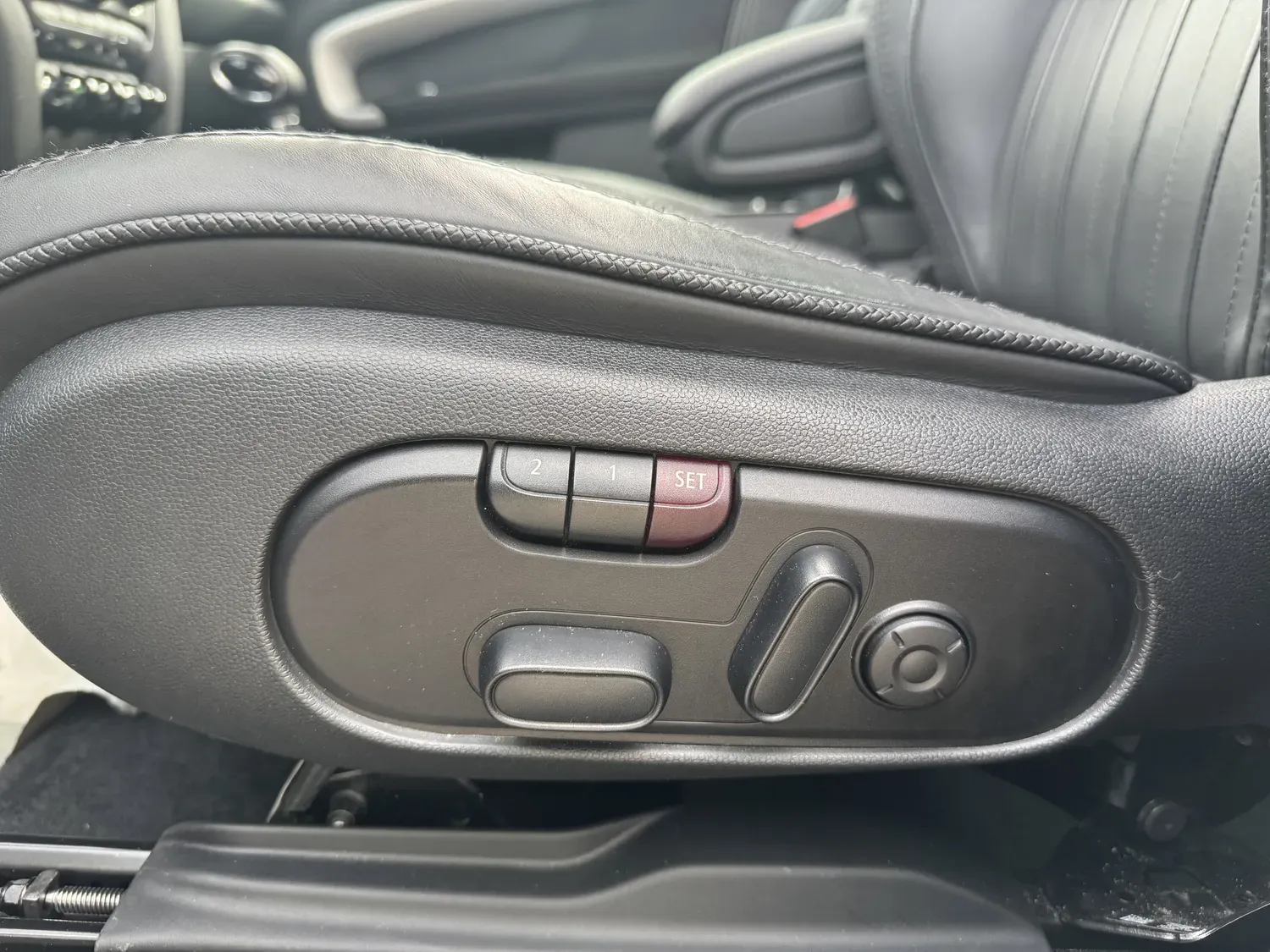 MINI COUNTRYMA COOPER SE 220 ALL4 EDITION NORTHWOOD BVA6