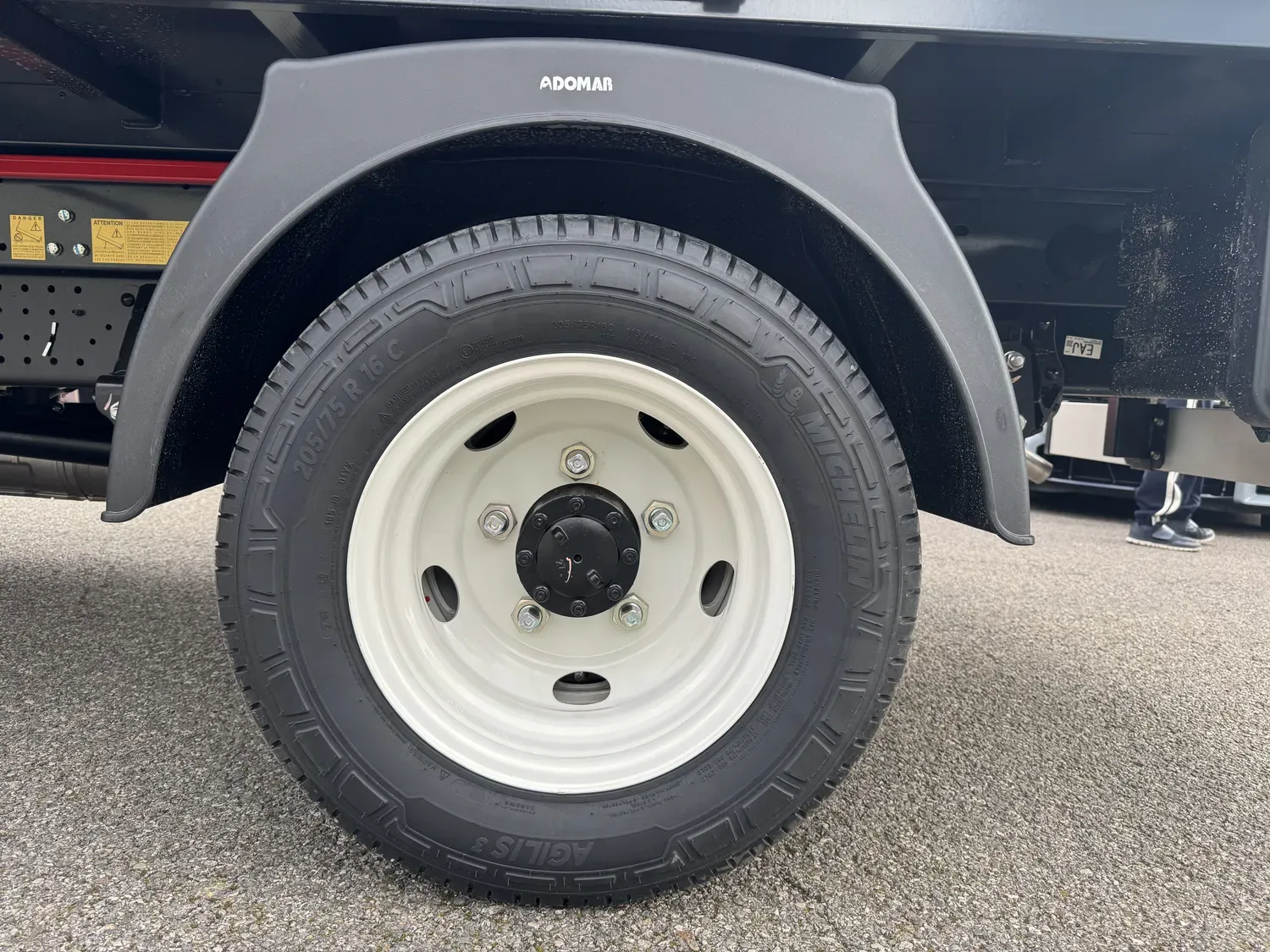 ISUZU M 21 1.9 D 120 3.5T HEAVY F BVA