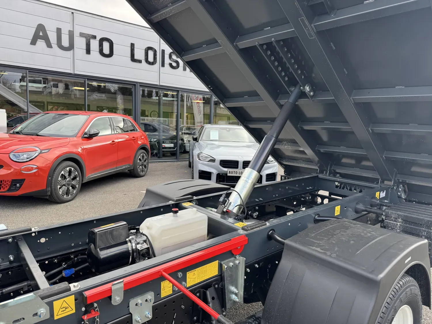 ISUZU M 21 1.9 D 120 3.5T HEAVY F BVA