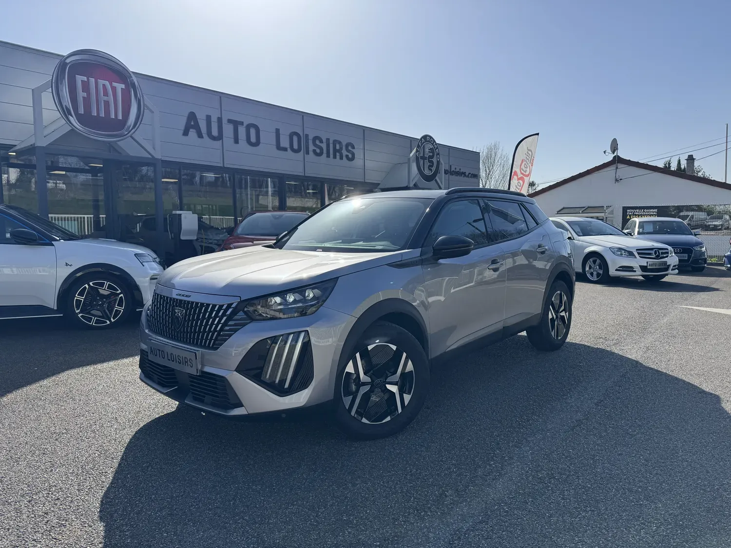 PEUGEOT 2008 II 1.2 HYBRID 136 GT E-DCS6