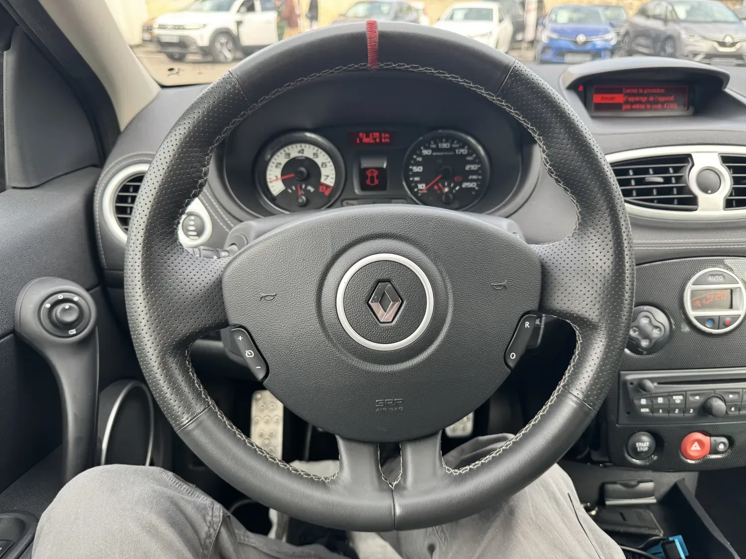 RENAULT CLIO III 2.0 16V 203 RS ANGE&DEMON