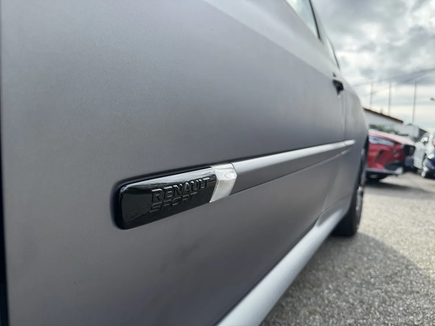 RENAULT CLIO III 2.0 16V 203 RS ANGE&DEMON