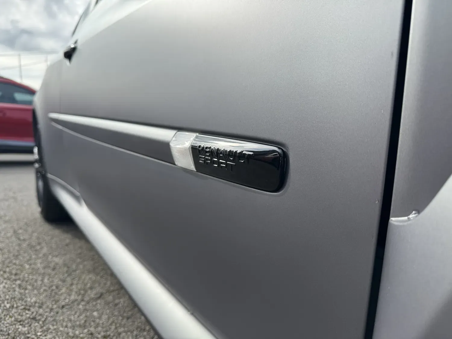 RENAULT CLIO III 2.0 16V 203 RS ANGE&DEMON