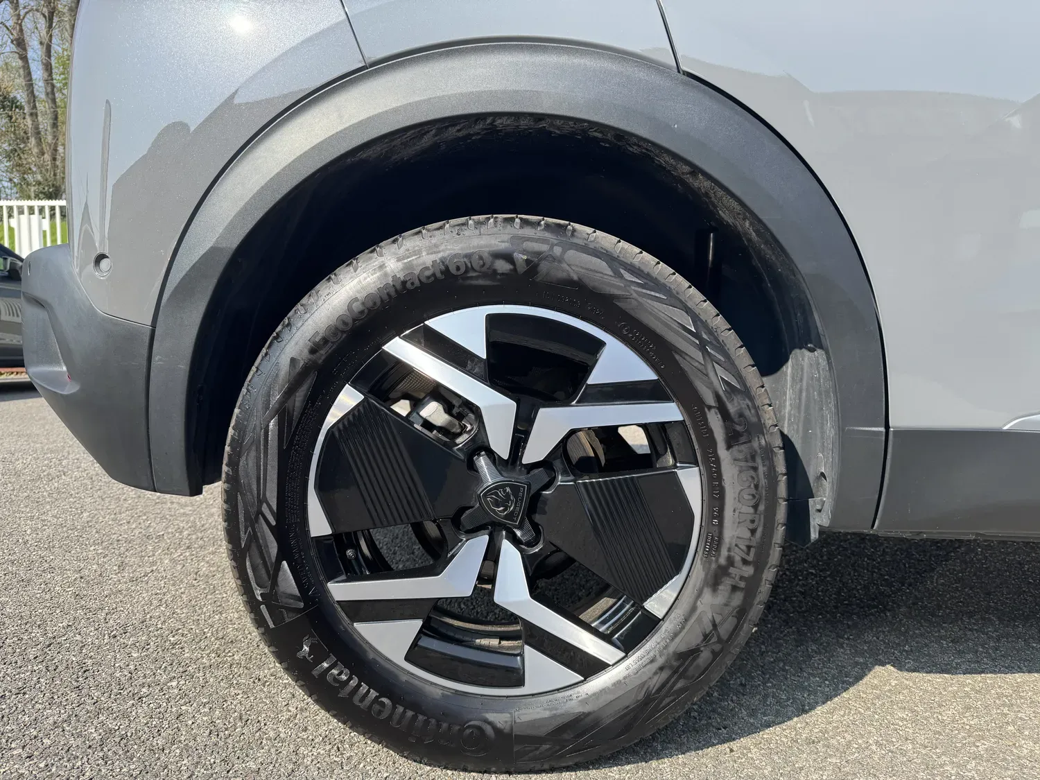 PEUGEOT 2008 1.2 HYBRID 145 ALLURE E-DCS