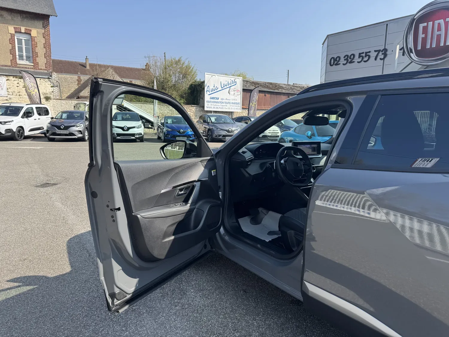 PEUGEOT 2008 1.2 HYBRID 145 ALLURE E-DCS
