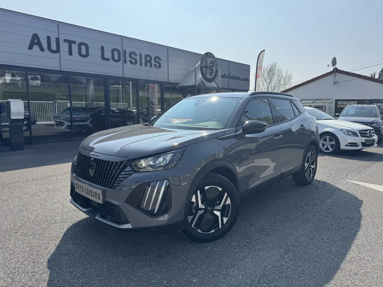 PEUGEOT 2008 1.2 HYBRID 145 ALLURE E-DCS