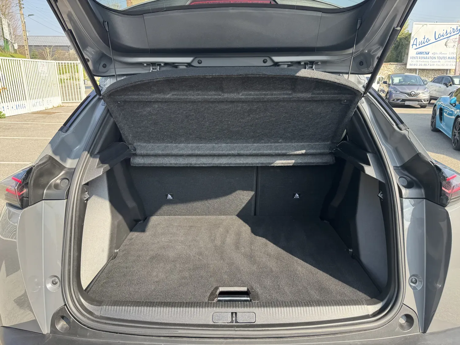 PEUGEOT 2008 1.2 HYBRID 145 ALLURE E-DCS
