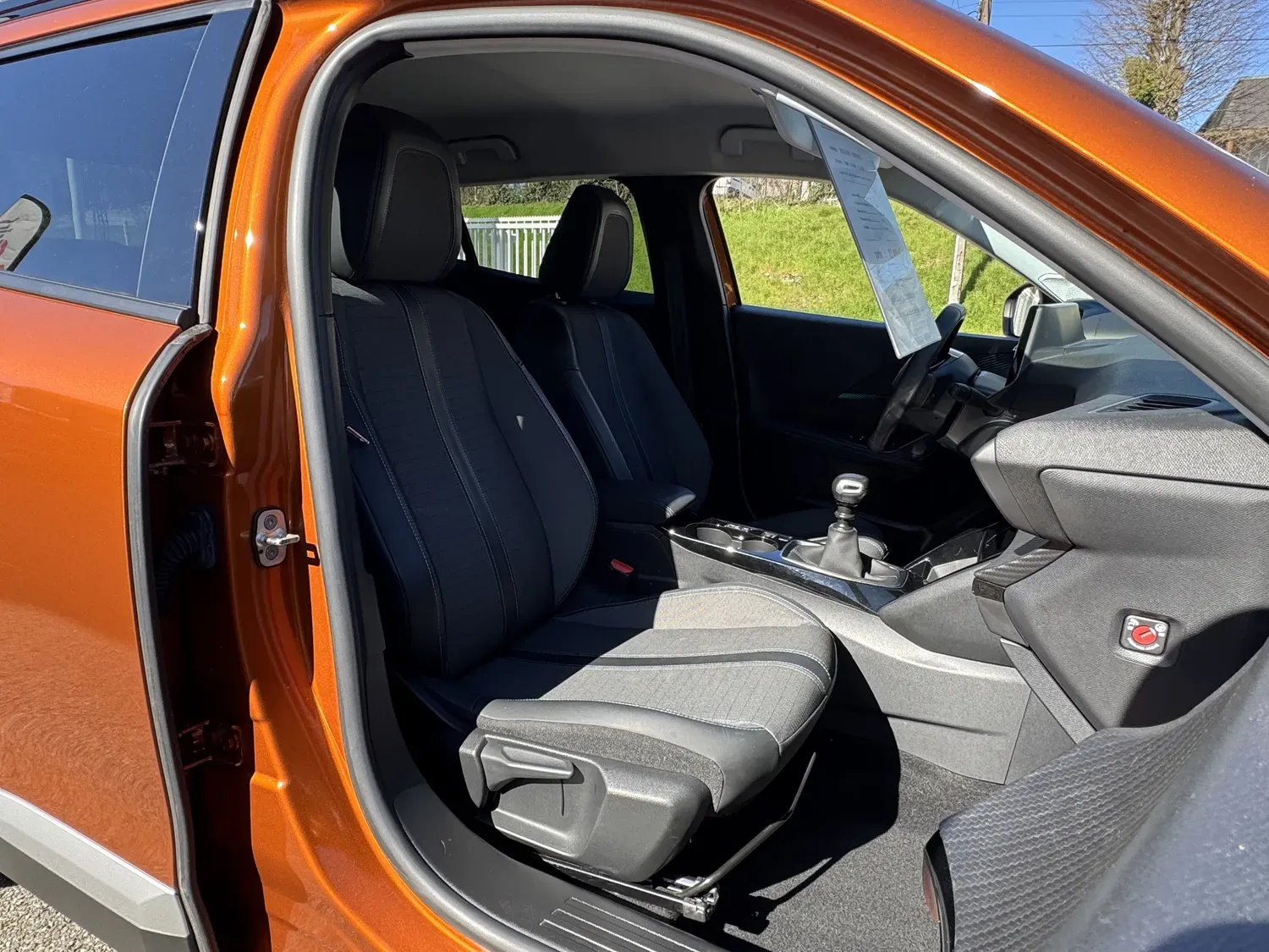 PEUGEOT 2008 1.2 100 ALLURE