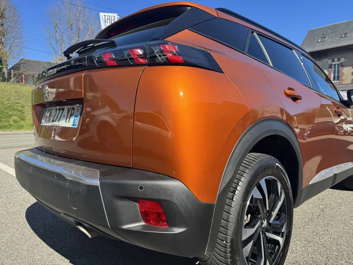 PEUGEOT 2008 1.2 100 ALLURE