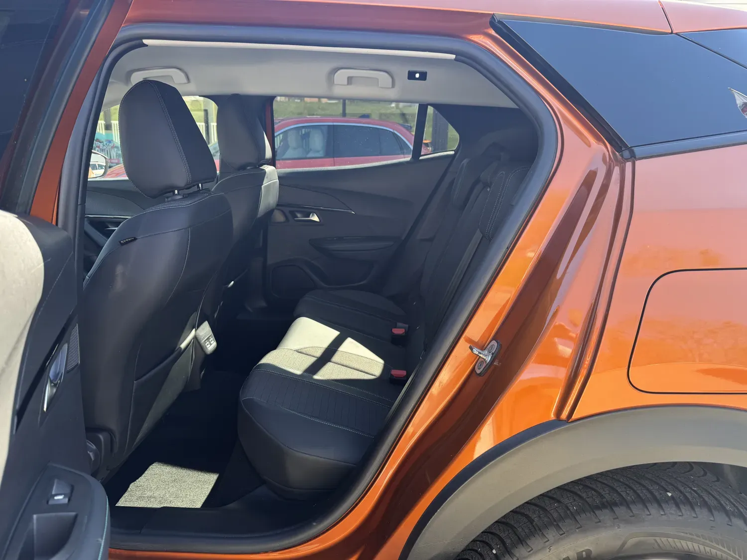 PEUGEOT 2008 1.2 100 ALLURE