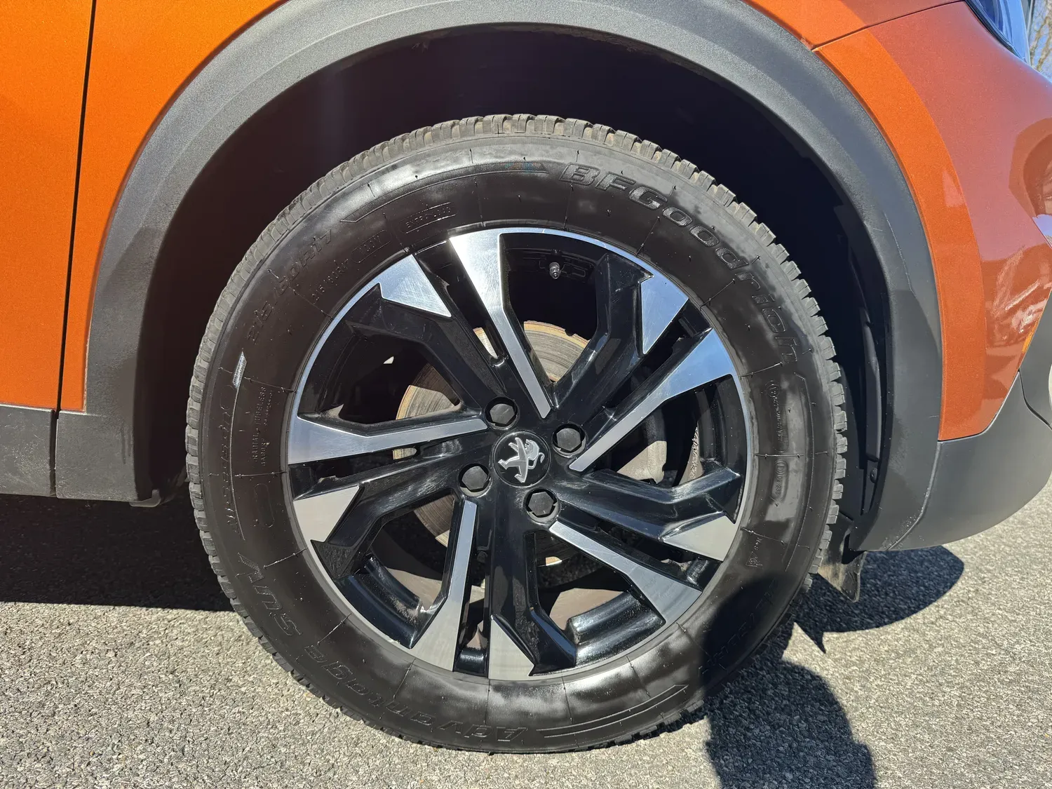 PEUGEOT 2008 1.2 100 ALLURE