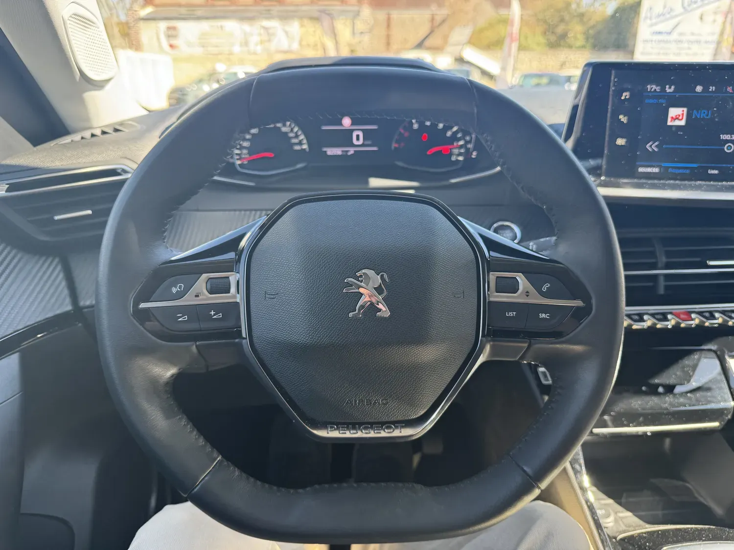 PEUGEOT 2008 1.2 100 ALLURE