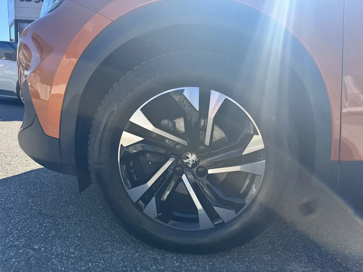 PEUGEOT 2008 1.2 100 ALLURE