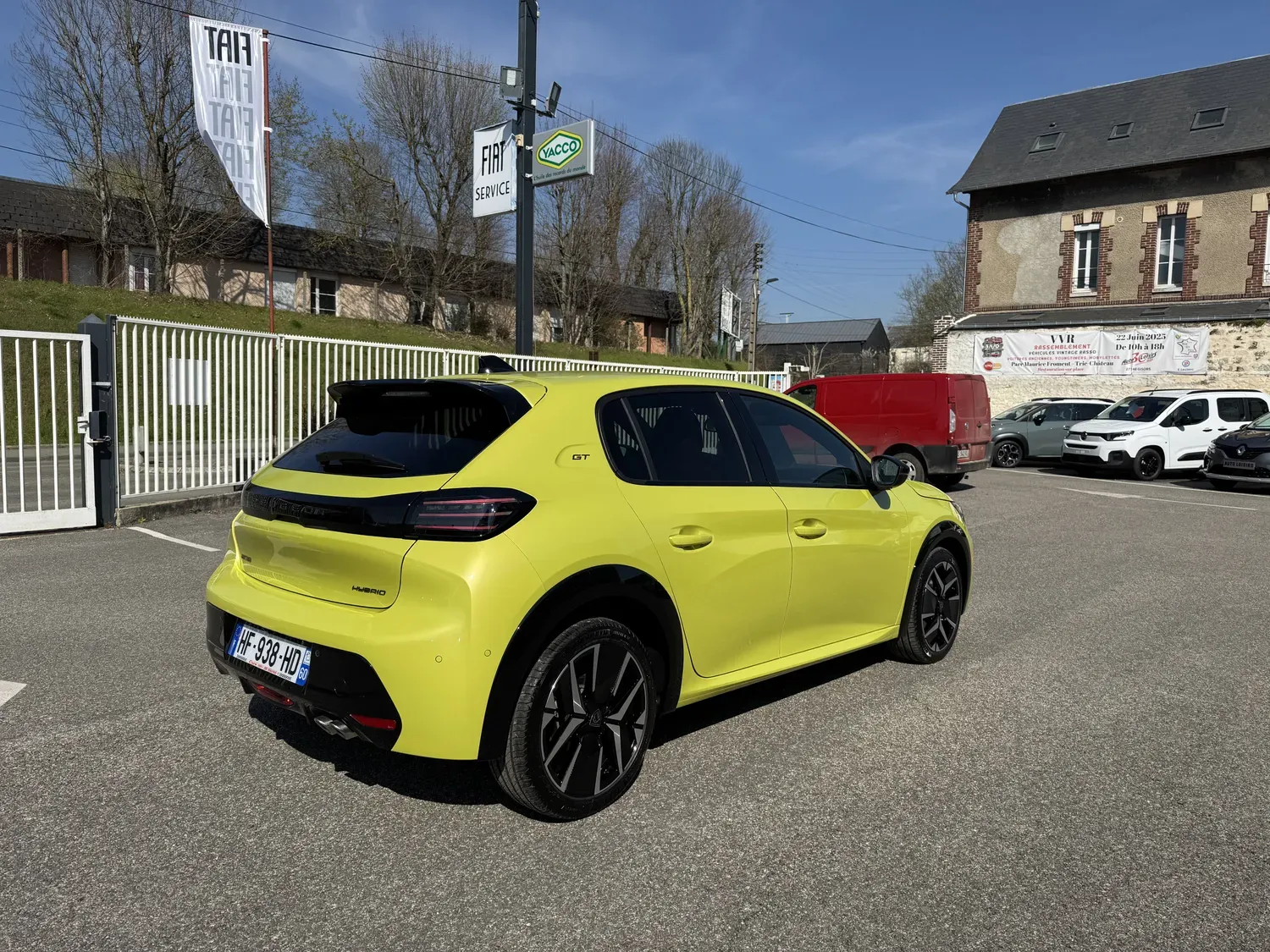 PEUGEOT 208 1.2 HYBRID 145 ALLURE E-DCS