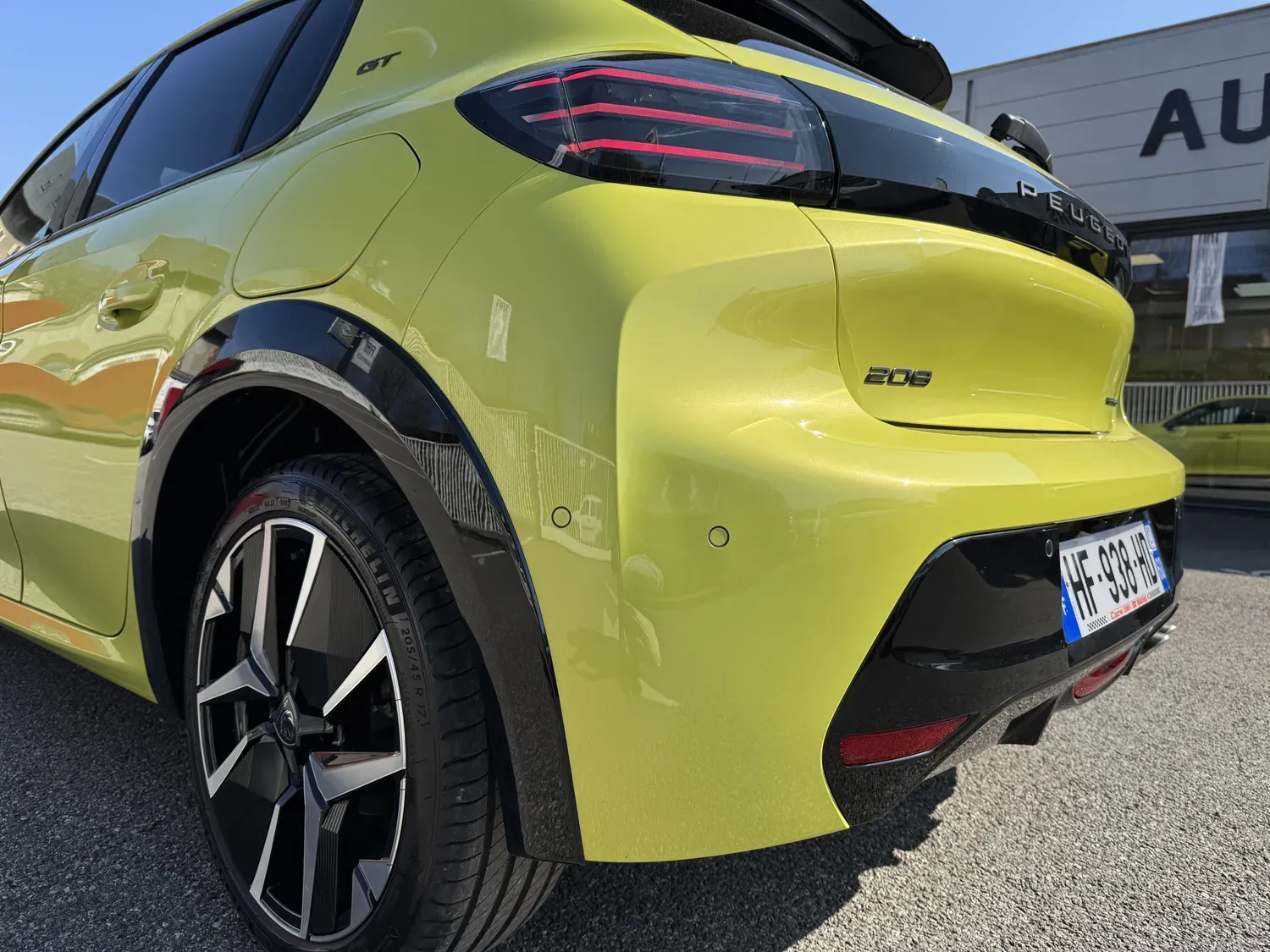 PEUGEOT 208 1.2 HYBRID 145 ALLURE E-DCS