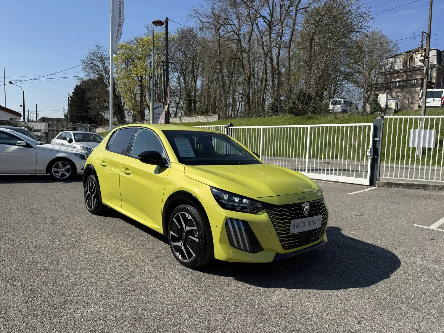 PEUGEOT 208 1.2 HYBRID 145 ALLURE E-DCS