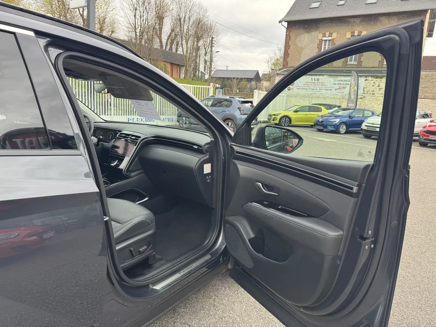 HYUNDAI TUCSON 1.6 T-GDI 230 HYBRID EXECUTIVE BVA