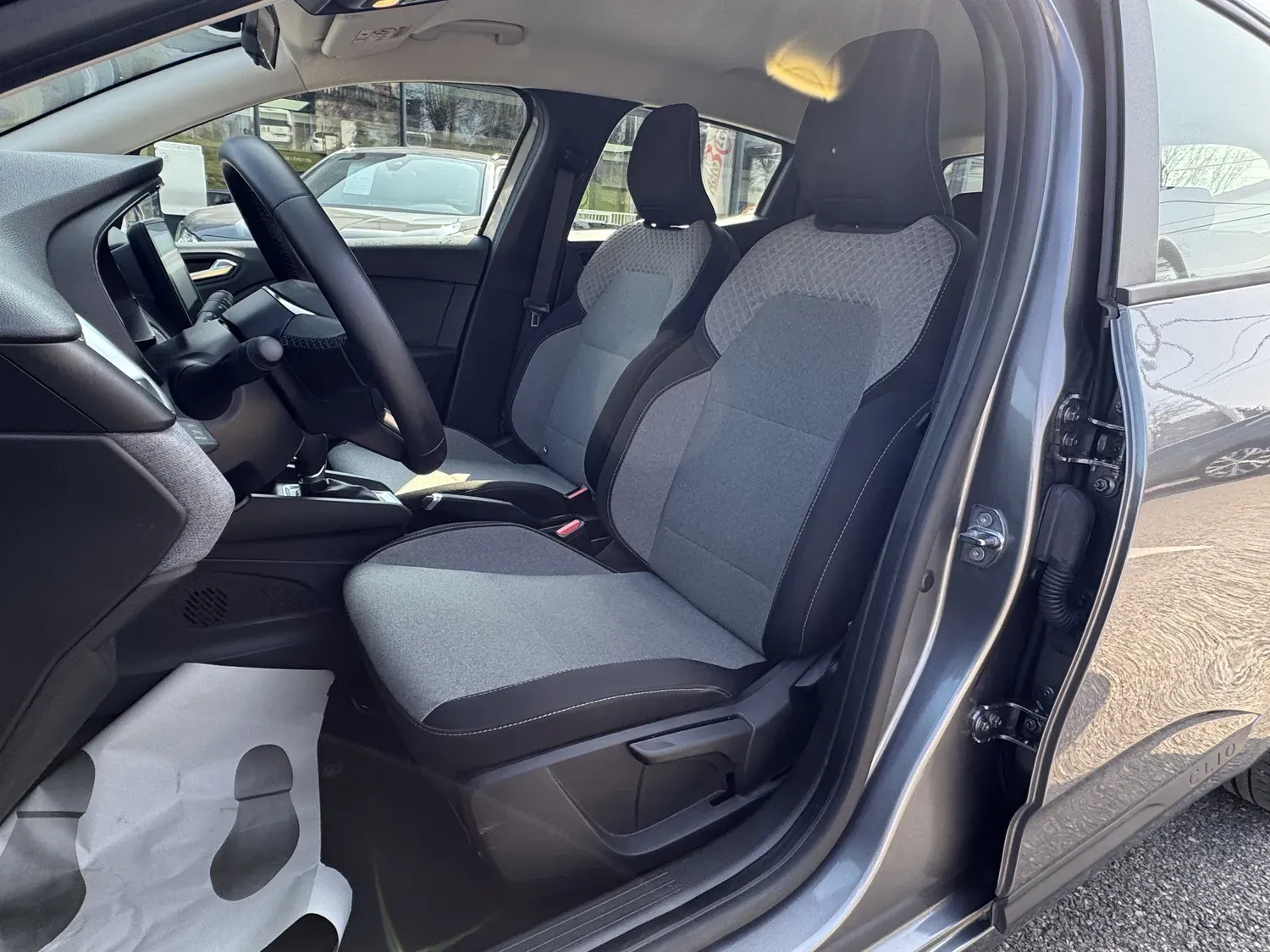 RENAULT CLIO 1.0 TCE 90 EVOLUTION