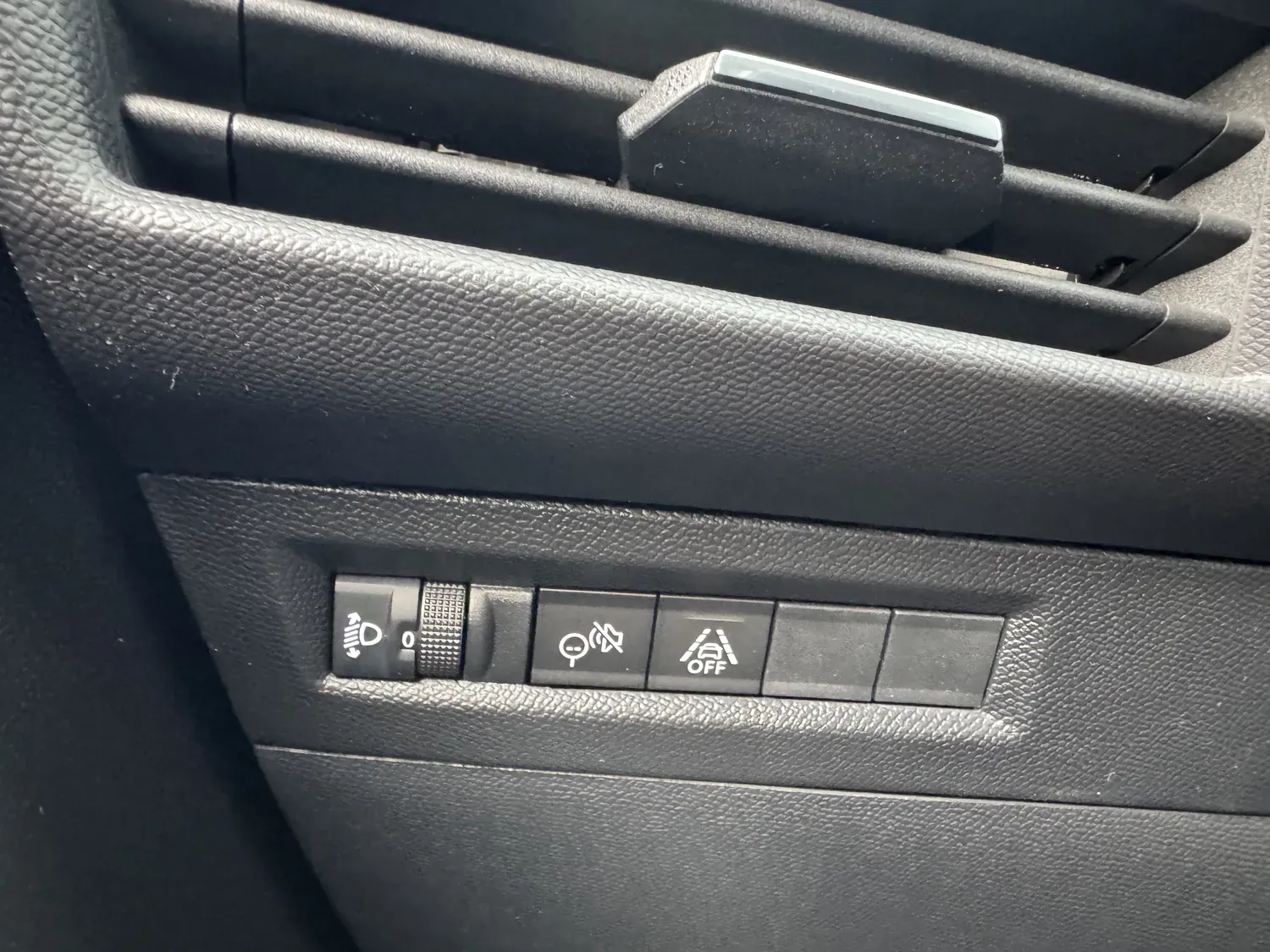 OPEL FRONTERA 1.2 TURBO HYBRID 136 GS 7 PLACES