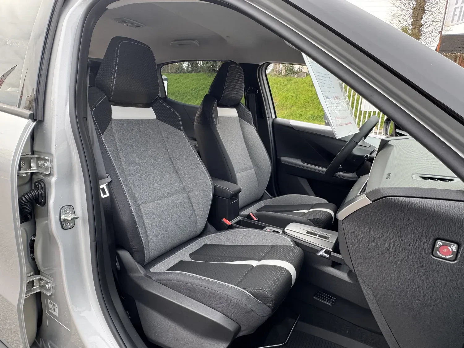 OPEL FRONTERA 1.2 TURBO HYBRID 136 GS 7 PLACES