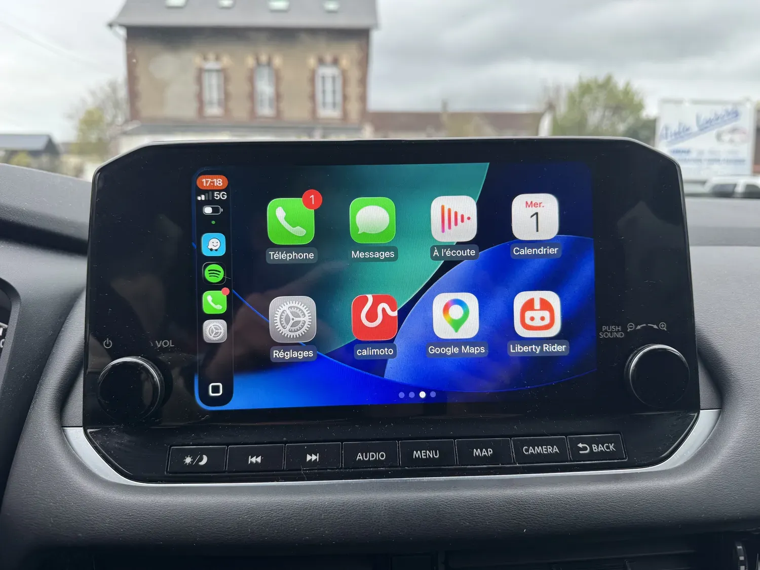 NISSAN QASHQAI III 1.3 MILD HYBRID 140 CH N-CONNECTA