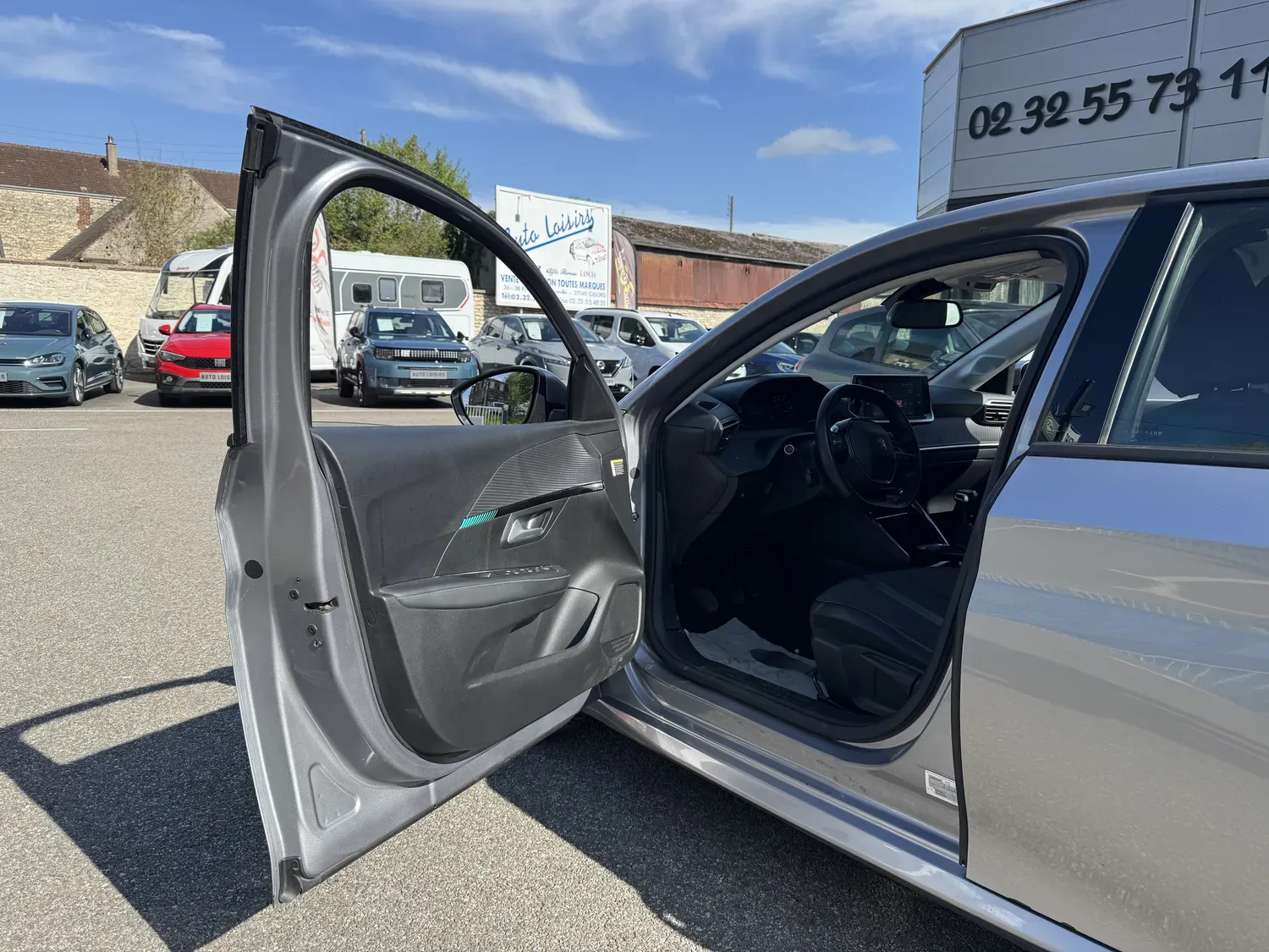 PEUGEOT 208 1.2 100 ALLURE