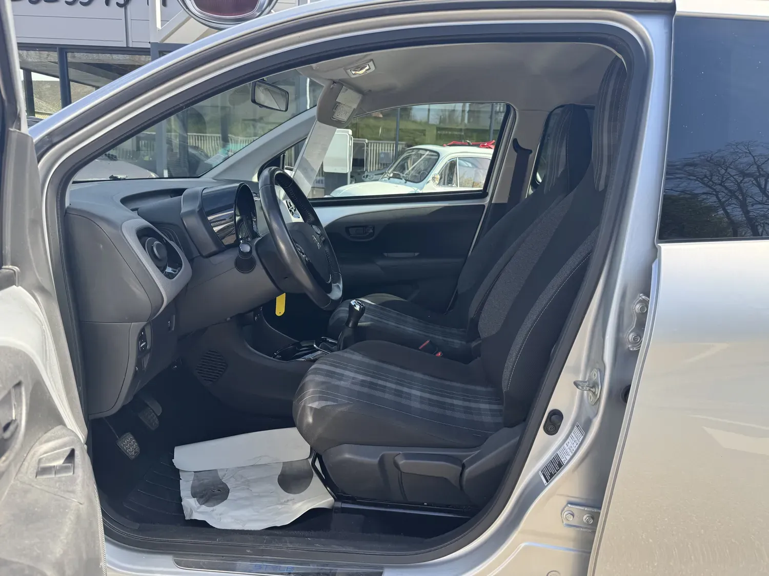 PEUGEOT 108 1.0 VTI 72