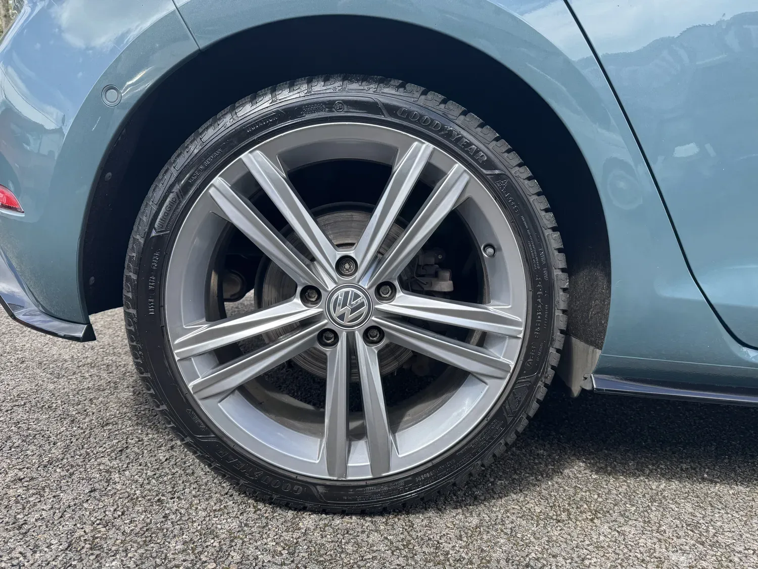 VOLKSWAGEN GOLF VIII 1.5 ETSI 150 R-LINE DSG7