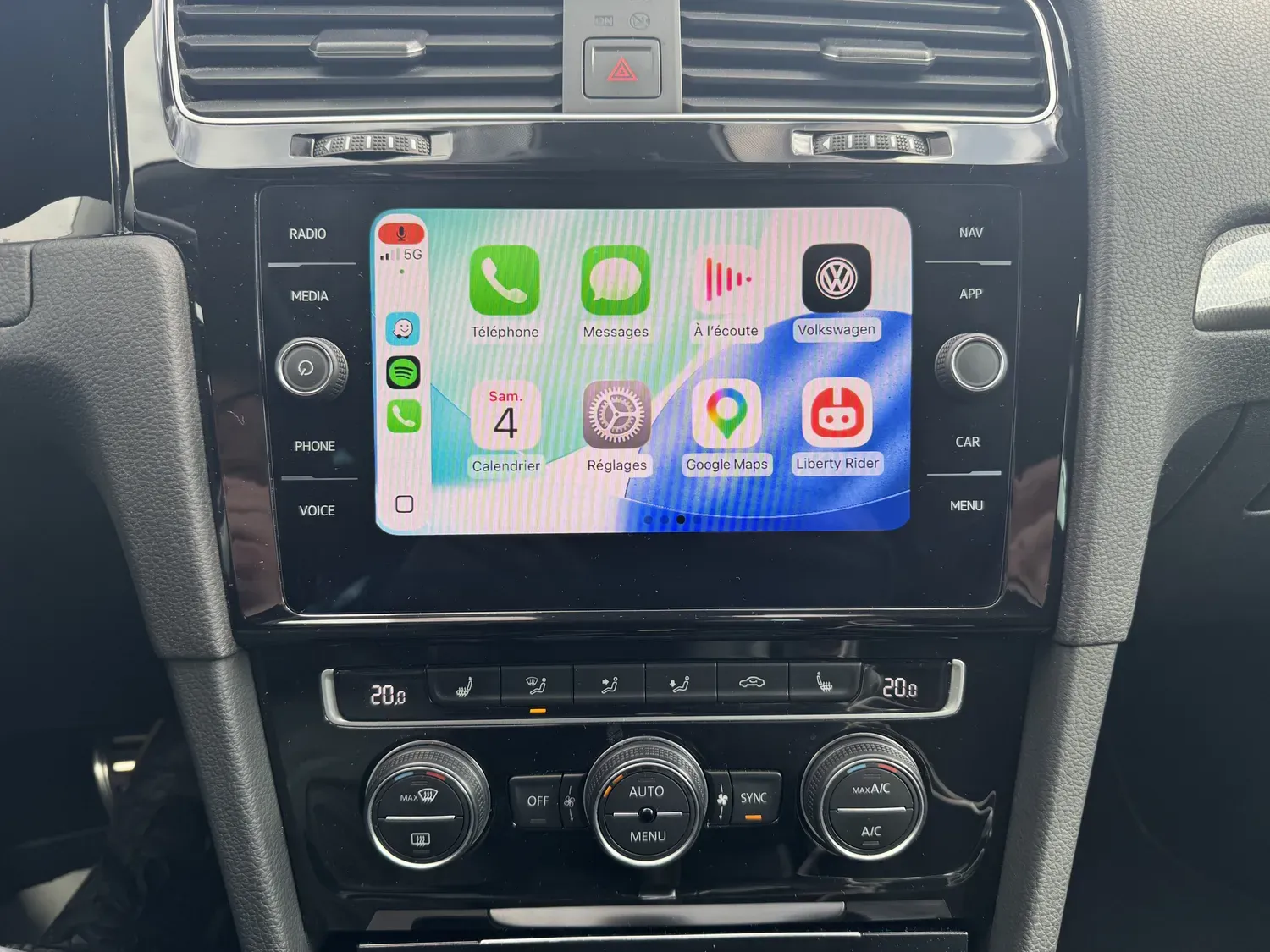 VOLKSWAGEN GOLF VIII 1.5 ETSI 150 R-LINE DSG7