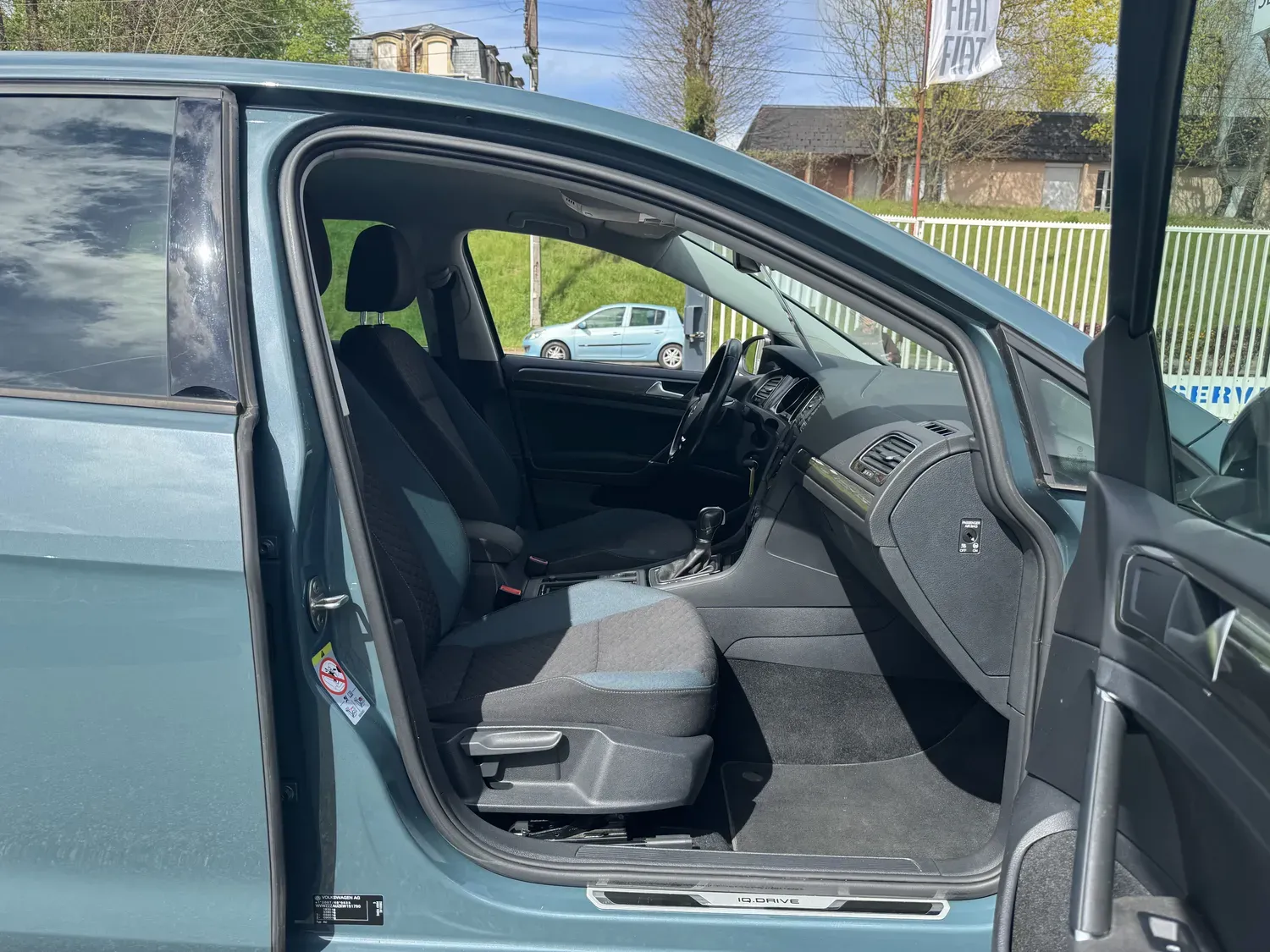 VOLKSWAGEN GOLF VIII 1.5 ETSI 150 R-LINE DSG7